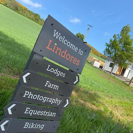 Luxury Lodge With Hot Tub At Lindores Newburgh  エクステリア 写真