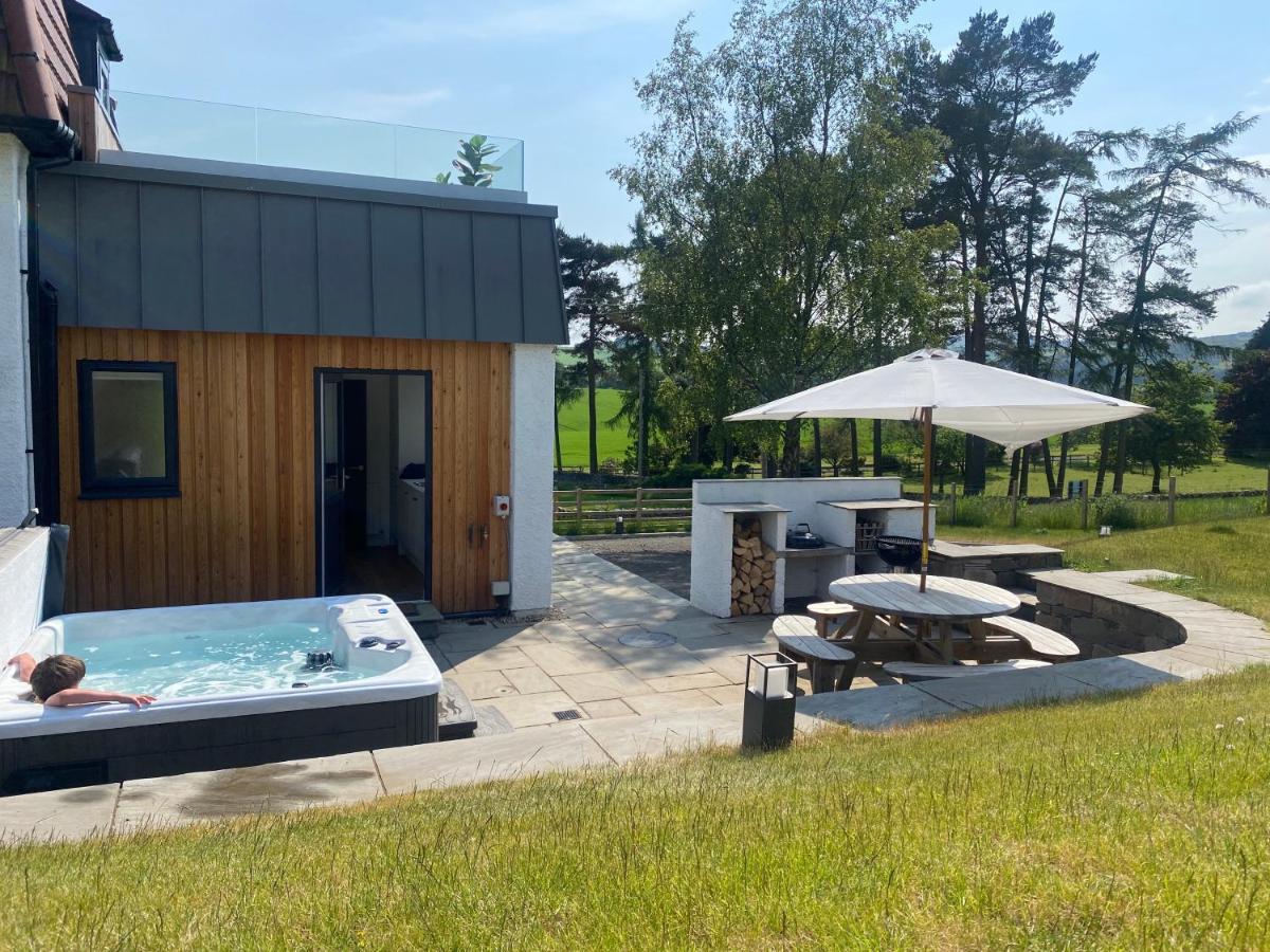Luxury Lodge With Hot Tub At Lindores Newburgh  エクステリア 写真